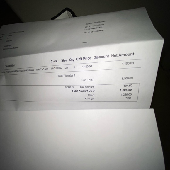 💕Fendi pearland sneakers with fur strap - Picture 10 of 13